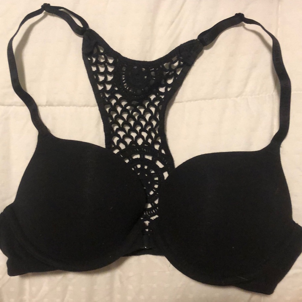 Victoria’s Secret front close crochet back bra